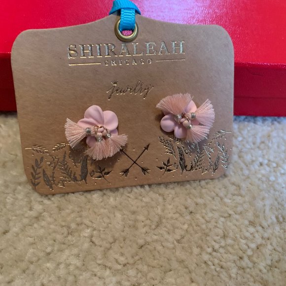 Shiraleah Blush Fleur Earrings and Sants Bangle Set NWT - Picture 10 of 15
